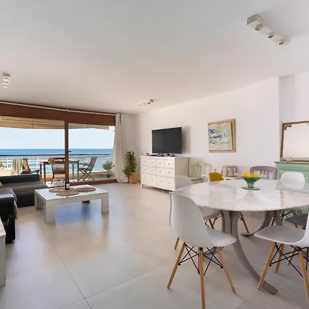 Apartman Lets Holidays Sea Views On The 4