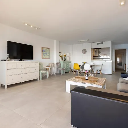 Lets Holidays Sea Views On The 4 Apartman Tossa de Mar