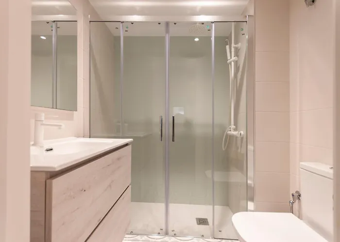 Lets Holidays Sea Views On The 4 * Тосса-де-Мар