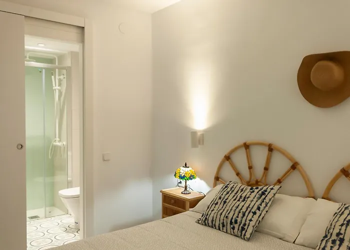 Lets Holidays Sea Views On The 4 * Тосса-де-Мар